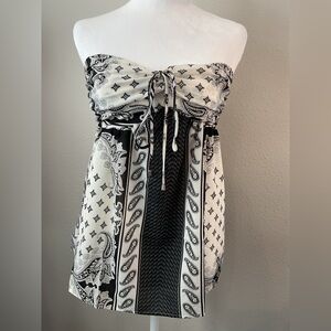 Griffin Black and White Paisley Strapless Top